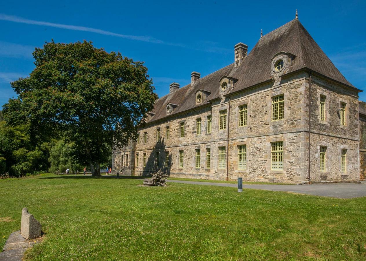 Auberge Le Canard Qui Rit Plélauff Zewnętrze zdjęcie
